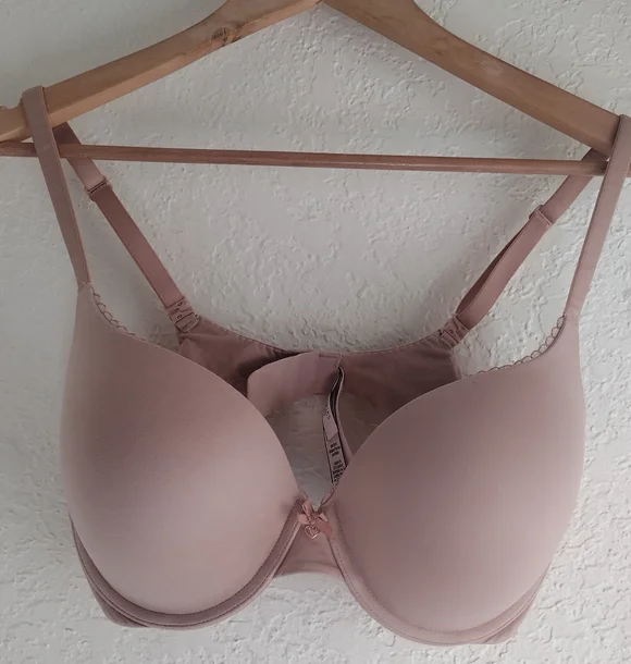 Victoria's Secret Nude Perfect Shape Padded Bra - Picture 1 of 5
